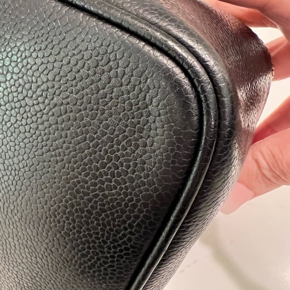 ‼️SOLD‼️ Chanel Vintage CC Timeless Caviar Vanity Cosmetic Makeup Case Black - Picture 7 of 16